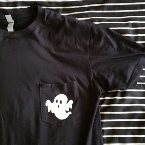 Black pocket ghost shirt